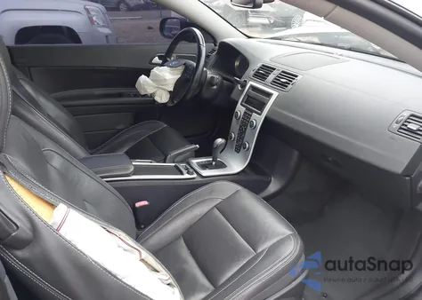 2013 Volvo C70 T5 из США, поврежденный, VIN YV1672MC0DJ144003